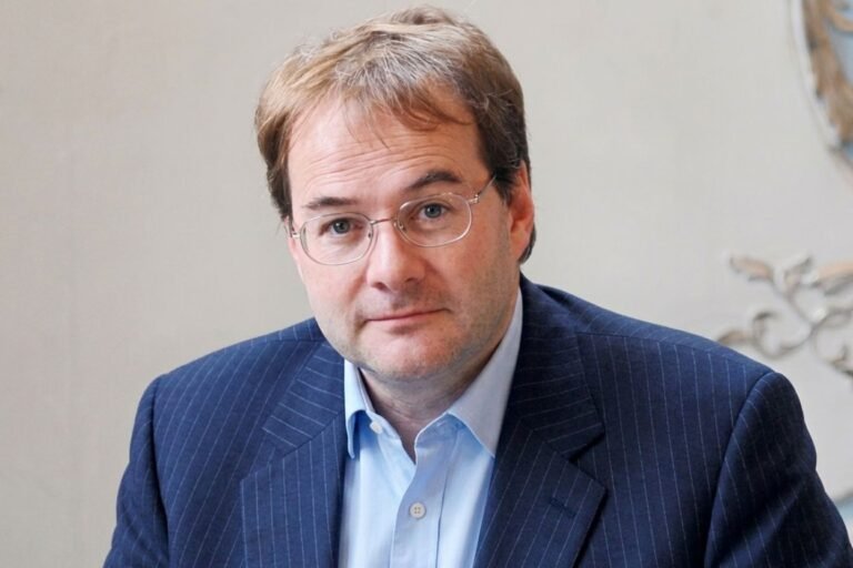 Quentin Letts